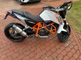 KTM Duke 690 - KTM 690 DUKE