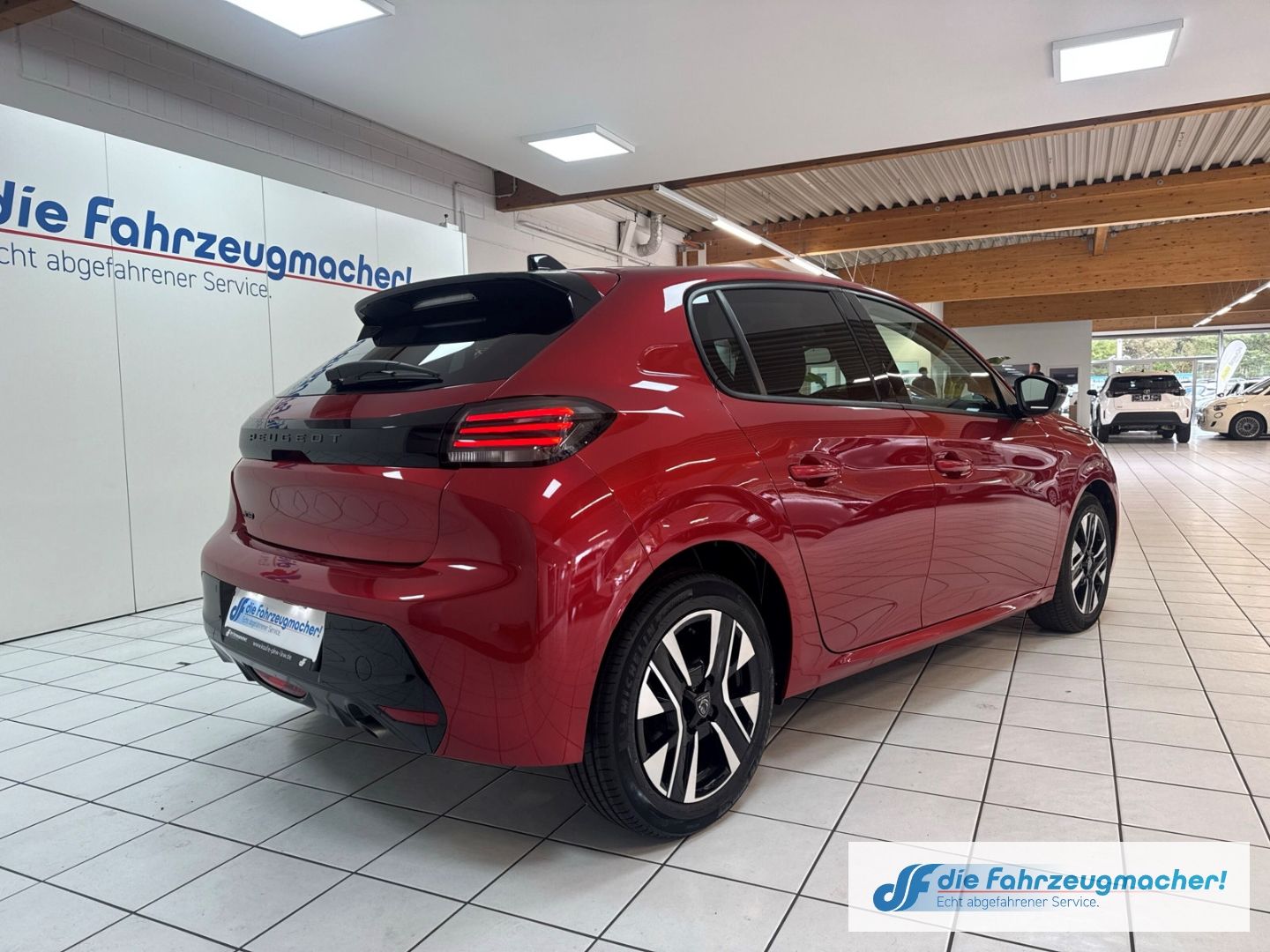Fahrzeugabbildung Peugeot 208 Allure Digitales Cockpit LED Apple CarPlay A