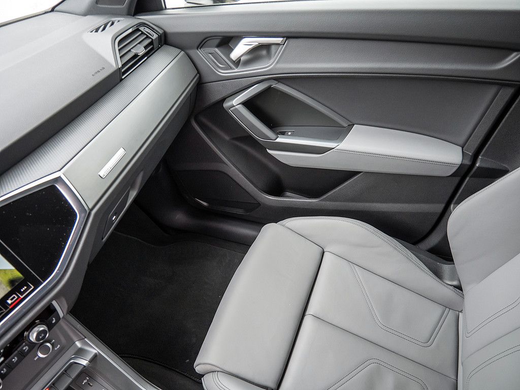 Audi Q3 - Bild 16