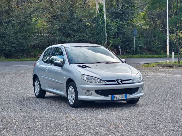 Peugeot 206 1.4 3p. Enfant Terrible 2008-E4 NEO 