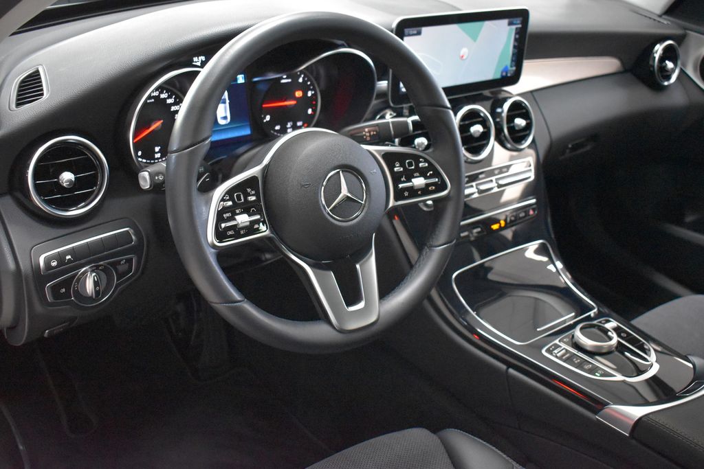 Mercedes-Benz C 300 d 4M 15 T/KM DISTR TOTW SPUR UNFALLFREI