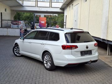 Volkswagen Passat Variant - 3