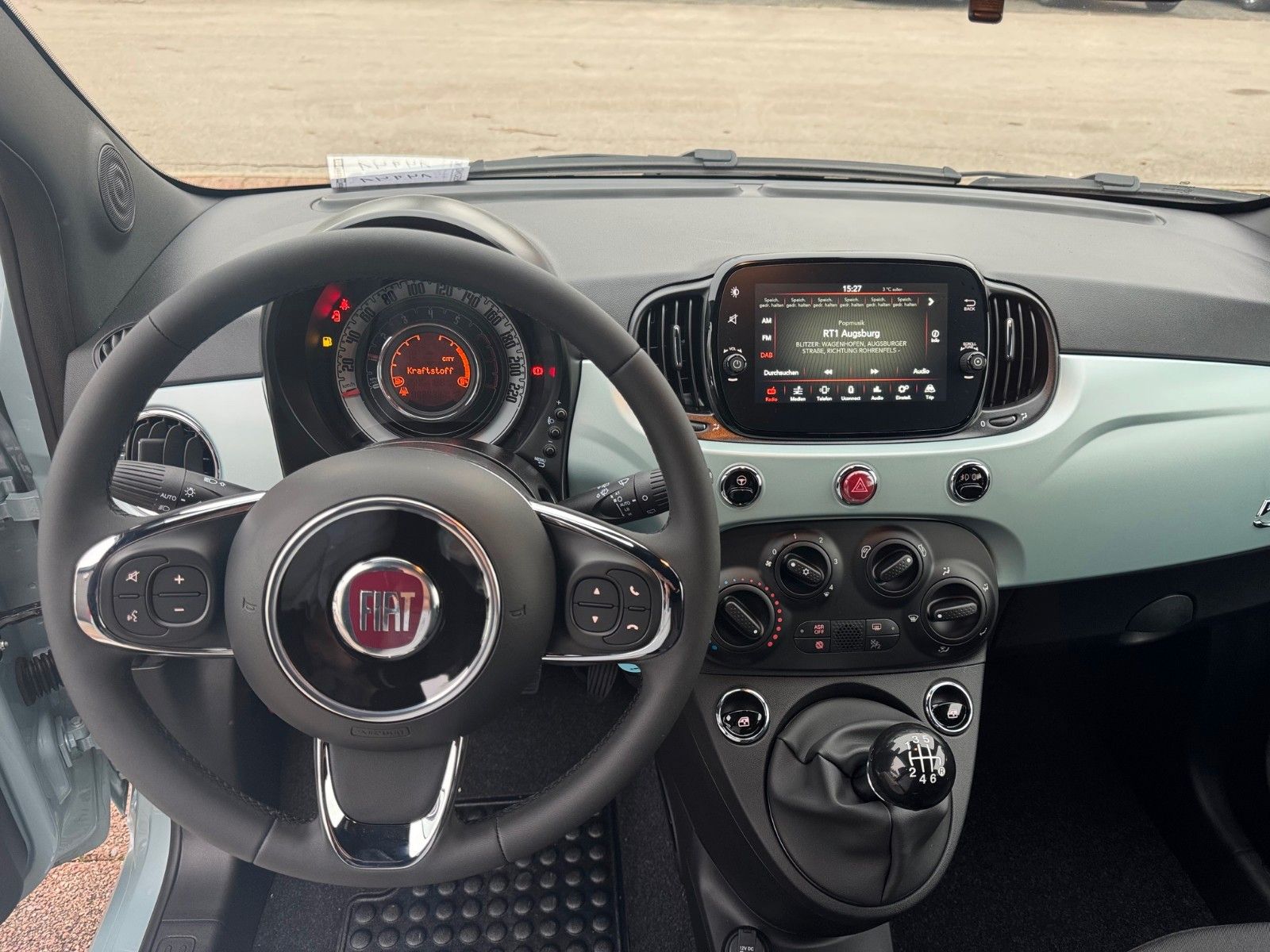 Fahrzeugabbildung Fiat FIAT 500 Hatchback Carplay  Hybrid Tageszulassun