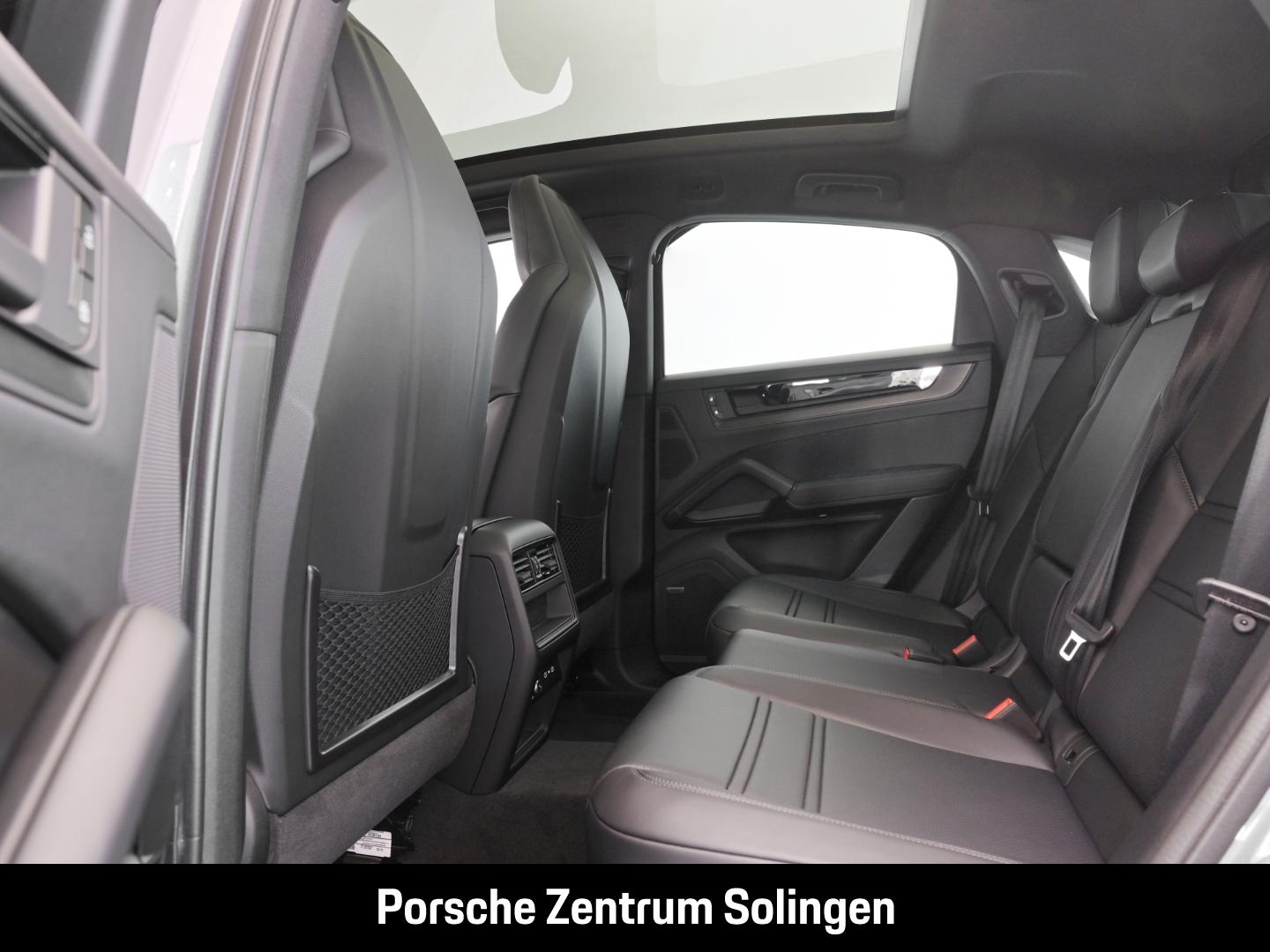 Porsche Cayenne E-Hybrid Coupe Black Edition 22'' AHK He