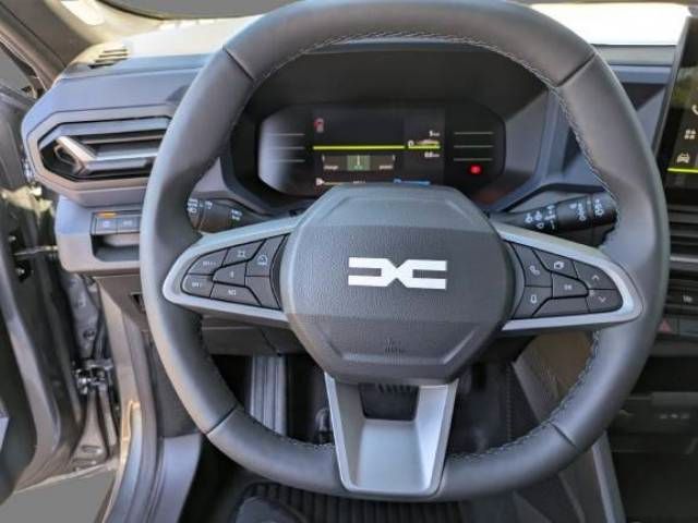 Fahrzeugabbildung Dacia Neuer Dacia Duster Expression HYBRID 140