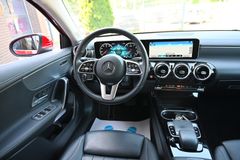 MERCEDES-BENZ A 250 Progressive Leder Navi LED PDC Tempomat MERCEDES-BENZ A 250 Progressive Leder Navi LED PDC Tempomat