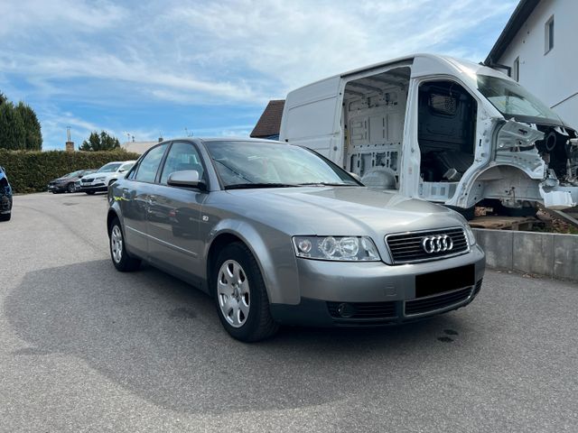 Audi A4 1.9TDI 74 kW LMF/KLIMA/ NUR 155.000 KM !!