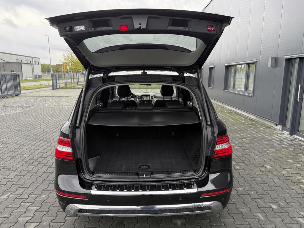 Mercedes-Benz ML 350