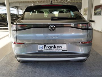Volkswagen T-Roc - 5