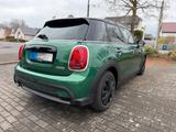 MINI Cooper British Racing green, Navi, LED uvm. - MINI MINI: GR