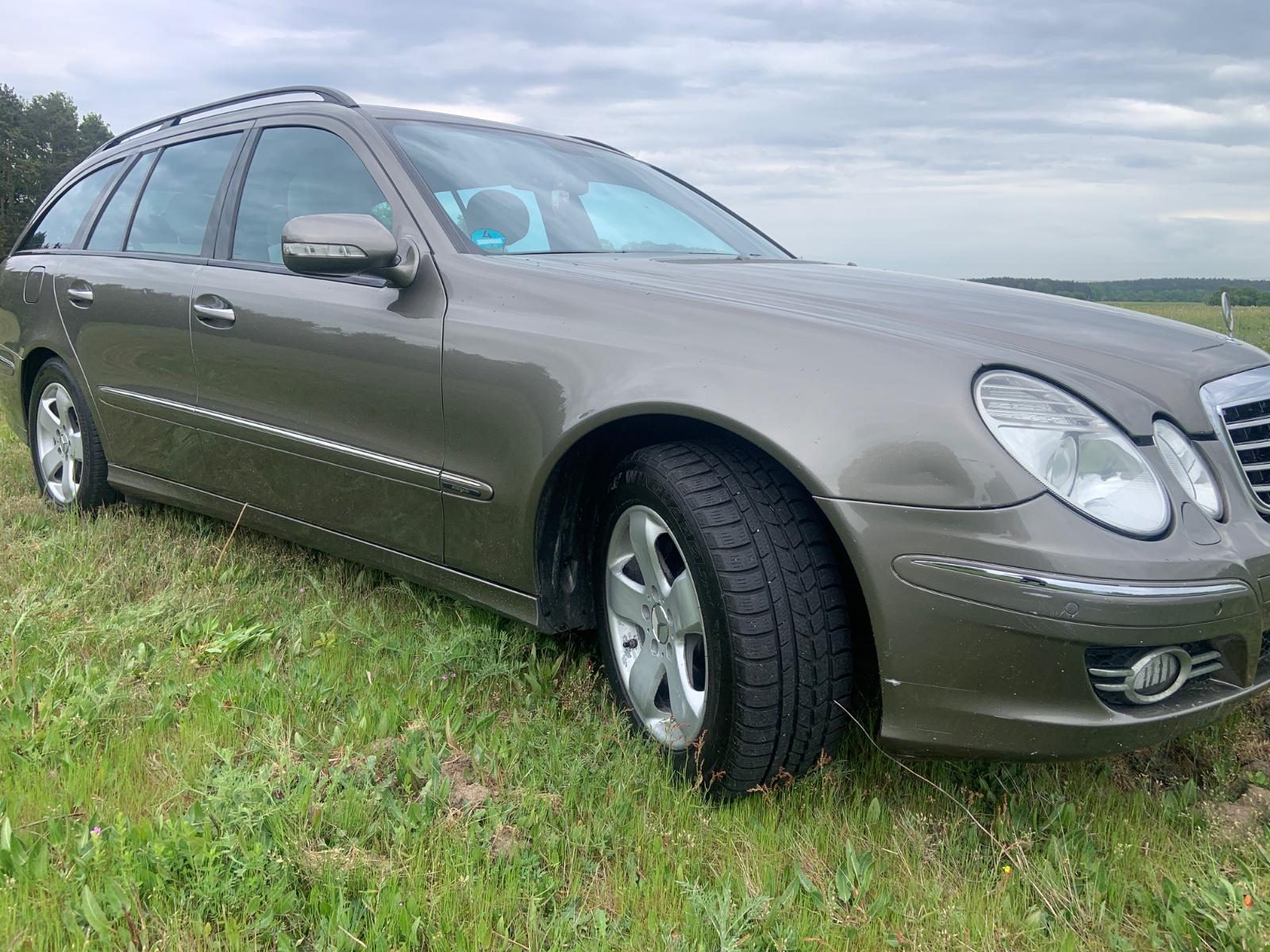 Mercedes-Benz E320 2007 — photo 7