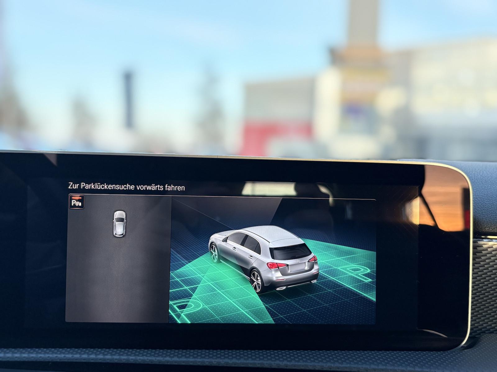Mercedes-Benz A 250 BUSSINES/NAVIGATION/HIGHPERFORMACE-LED/PDC