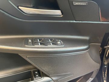 Jaguar XE R-Sport *BI-XENON*KAM*NAVI*TOUCH*LED*