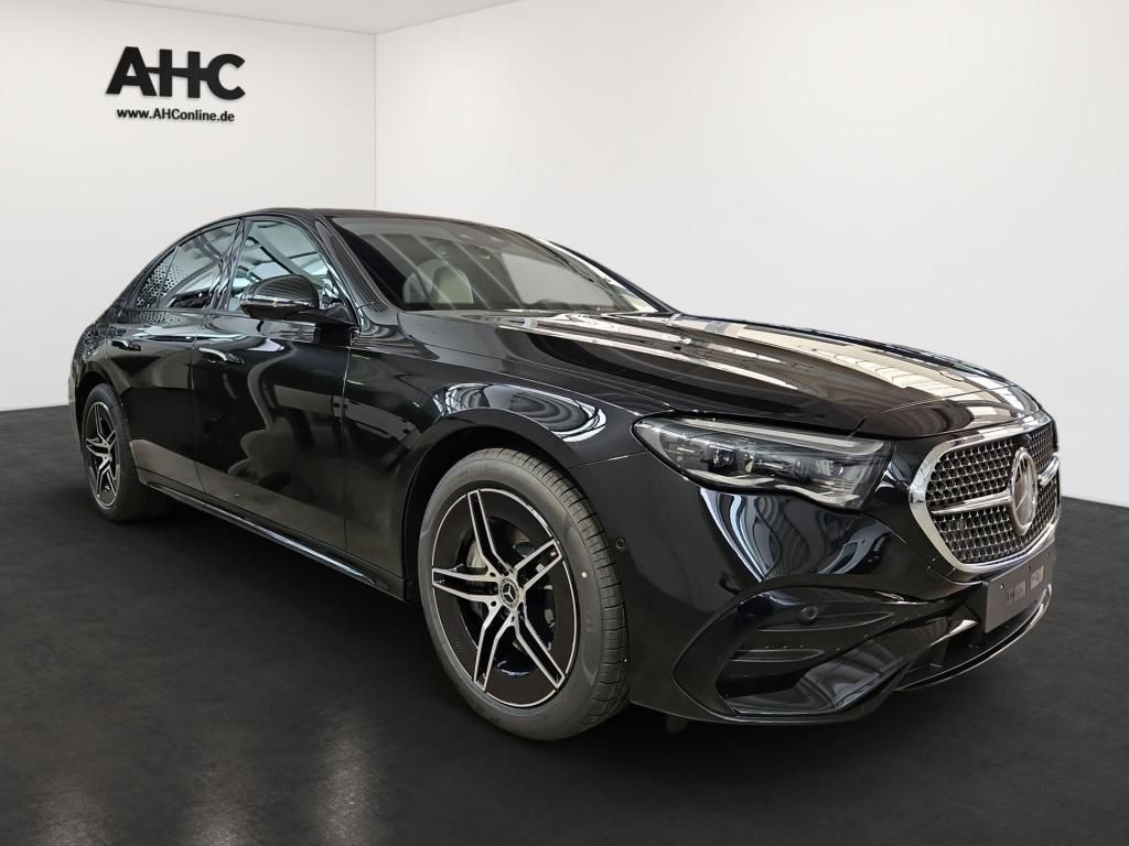 Fahrzeugabbildung Mercedes-Benz E 300 e 4M Limousine +AMG+NIGHT+AHK+WINTER+4D-SO