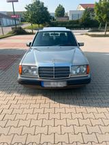 Mercedes-Benz Mercedes w124 250D - Mercedes-Benz 250: W124 250d