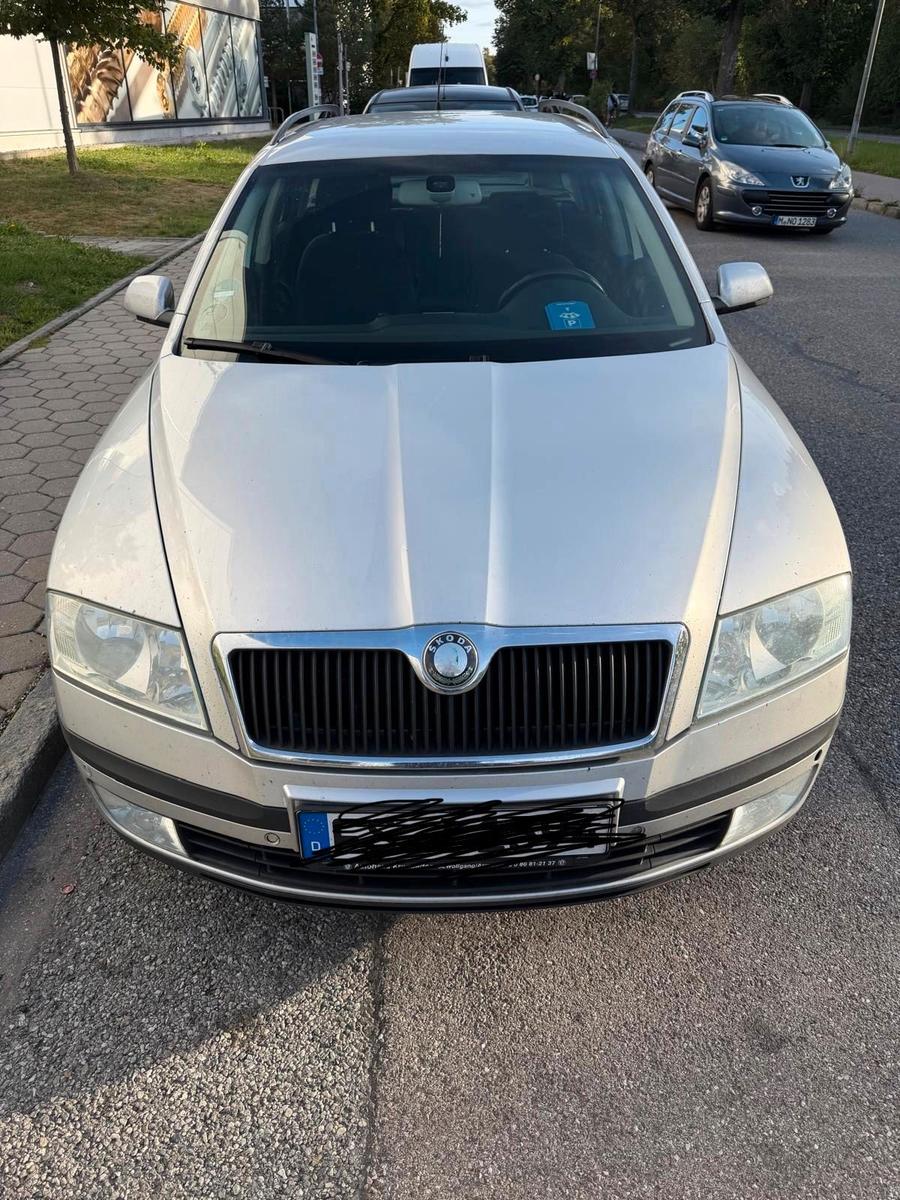Skoda Octavia 2005 — photo 9