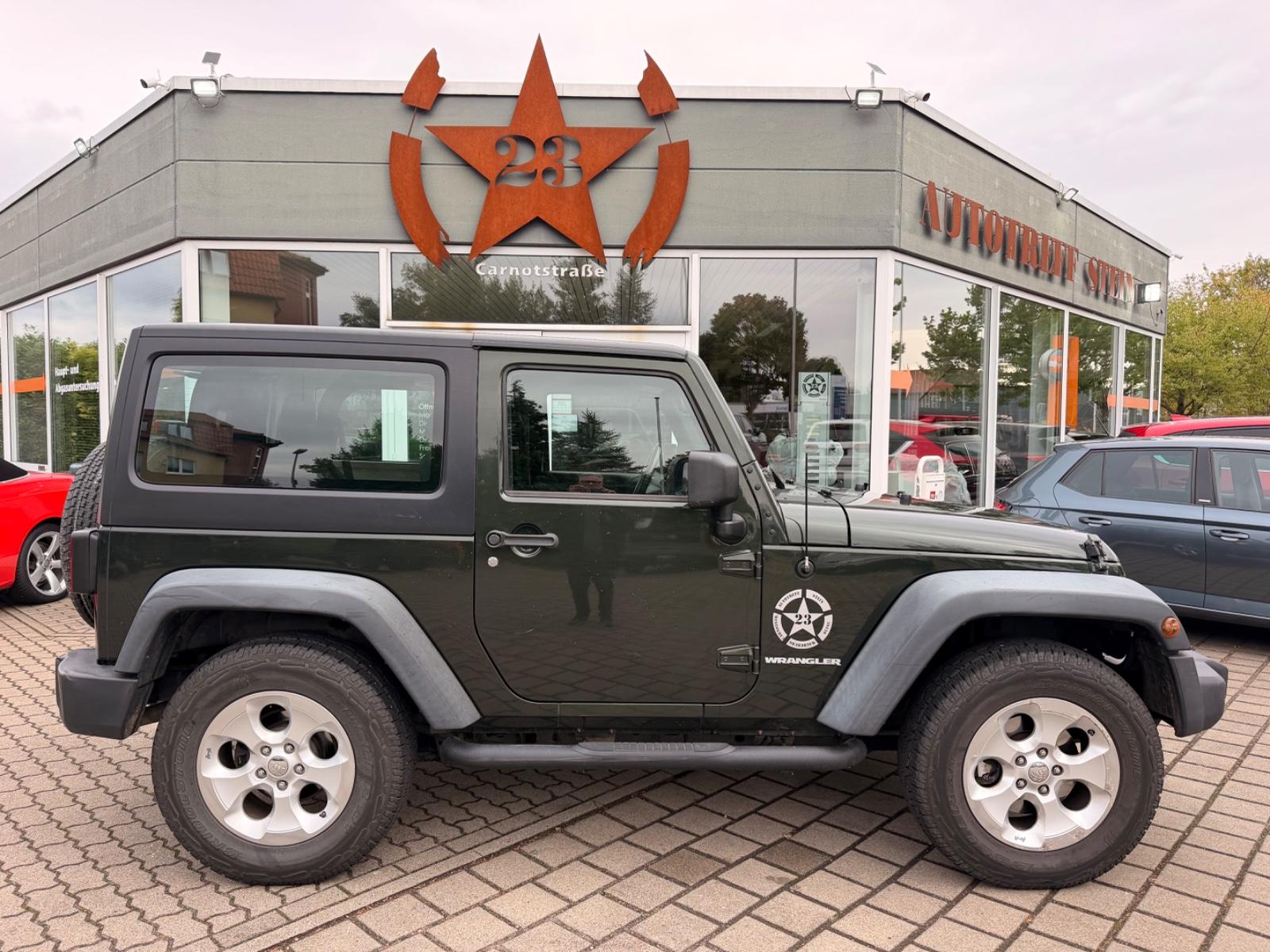 Jeep Wrangler °IIIIIII°  Geschaltet