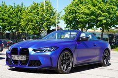 BMW M4 xDr Competition Cabrio in FROZEN BLUE