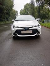 Toyota Corolla 2,0 Hybrid Team Deutsch Touring Spor... - Toyota Corolla in Bochum