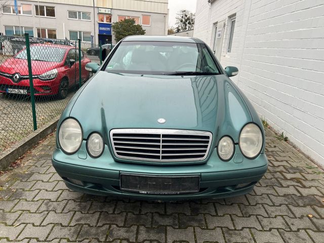 Mercedes-Benz CLK 320 ELEGANCE,Leder,LPG