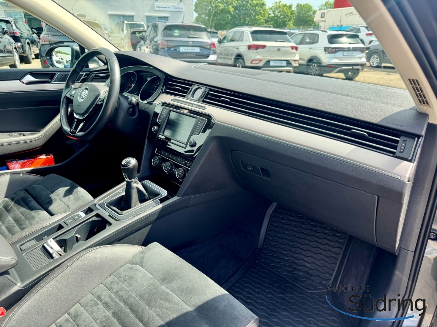 Passat Variant 2,0 TDI BMT Highline AHK Navi