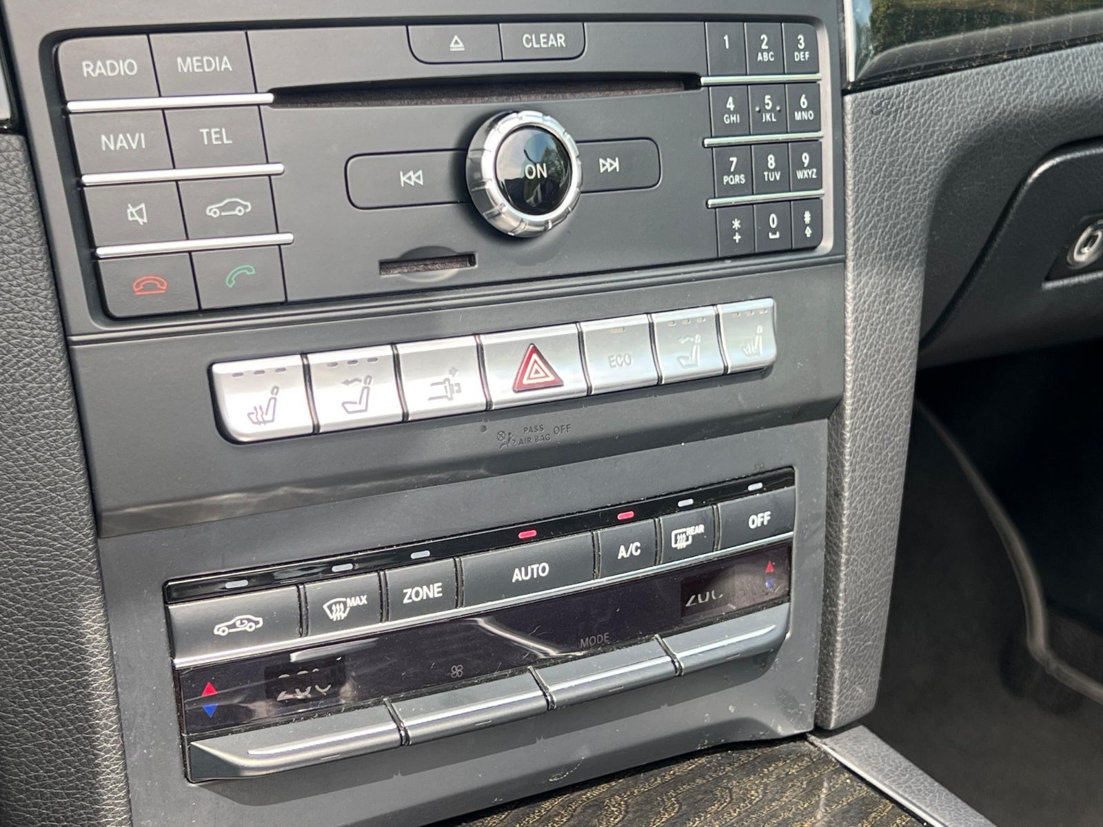 E 350 Cabrio* 360°*AMG-Line*ILS*Sitzbel.*Airsc*