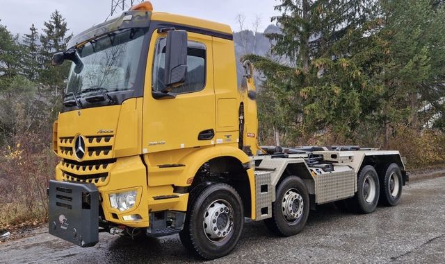 Mercedes-Benz Arocs 3243 8x4, E6, Moser Abroll