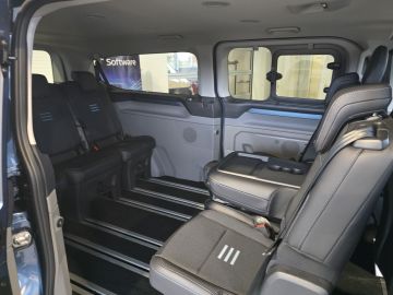 Bild 10 Ford Tourneo Custom 320 L2 Active FWD AHK-el. klappb.