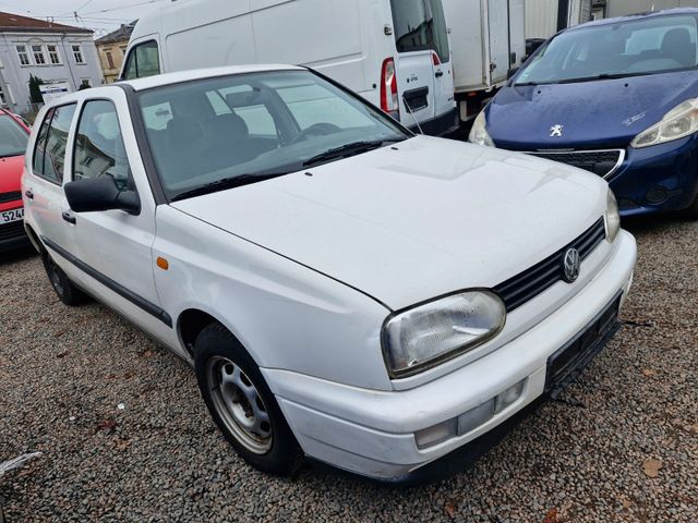 Volkswagen Golf 1.4 CL,Tüv bis Junie 2025 !!