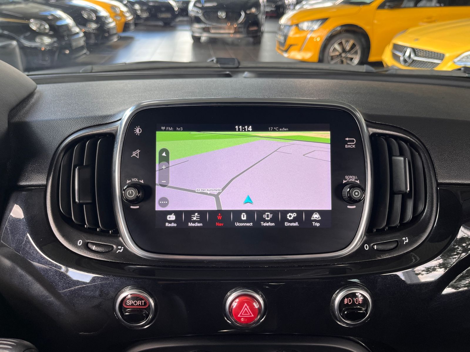 Fahrzeugabbildung Abarth 595C Scorpioneoro BEATS NAVI ALU