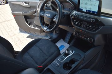 Ford Kuga - 12