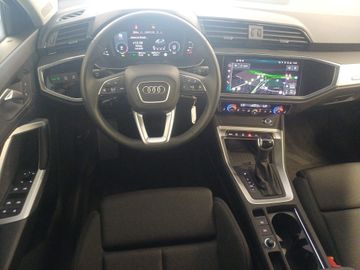Audi Q3 - 10