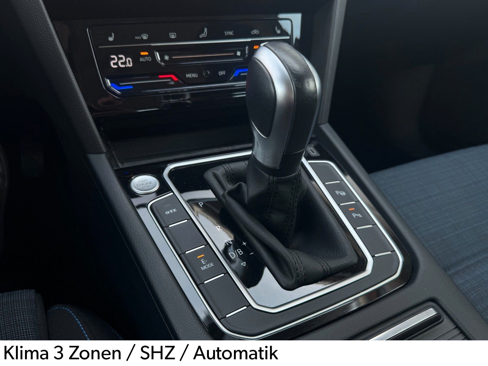 Fahrzeugabbildung Volkswagen Passat Variant GTE Massage SHZ Kam ACC Lane LED