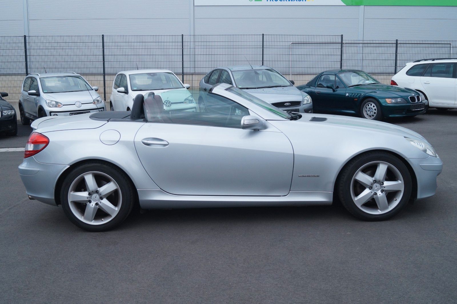 Fahrzeugabbildung Mercedes-Benz SLK 200 Kompressor*Flügeltür*