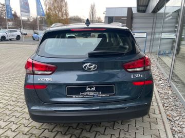 Fahrzeugabbildung Hyundai i30 FL Kombi 1.0 T-GDI 48V Select SHZ RFK