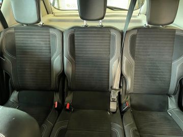 MYAUTOCENTER – Gebraucht- und Jahreswagen mit Werkstattservice in Pfaffenhofen Renault Scenic III BOSE Edition *Klima*Navi*Bluetooth*