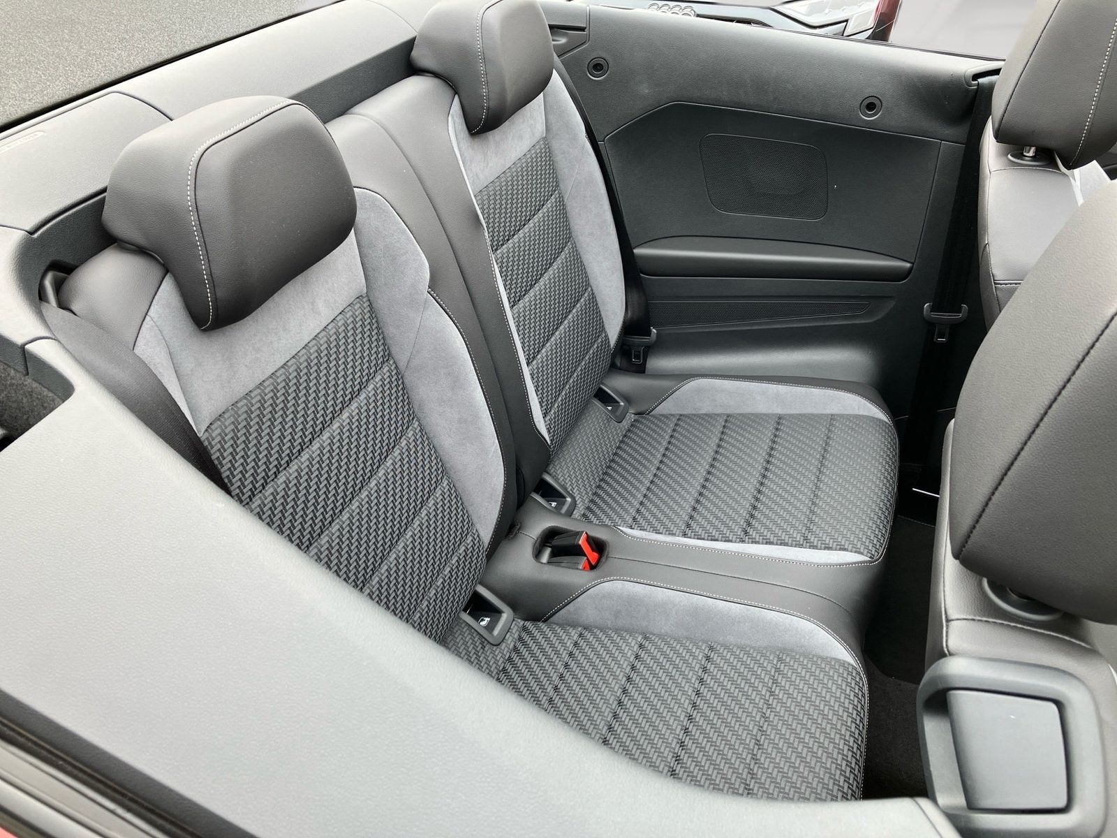 Volkswagen T-Roc - Bild 10