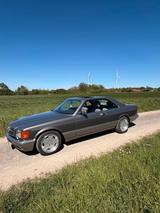 Mercedes-Benz 560 SEC Liebhaberfahrzeug - Mercedes-Benz 560: Sec