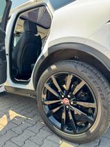 Jaguar E-Pace P250 R-DYNAMIC SE AWD Auto R-DYNAMIC SE - Jaguar E-Pace: Se