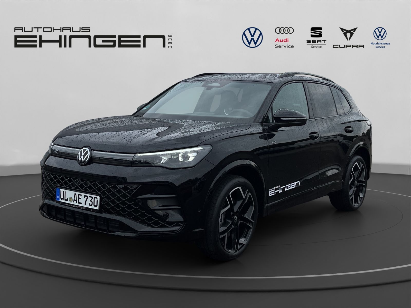 Volkswagen Tiguan Black R-Line 2.0 TDI 4MOTION DSG AHK Matr foto 1