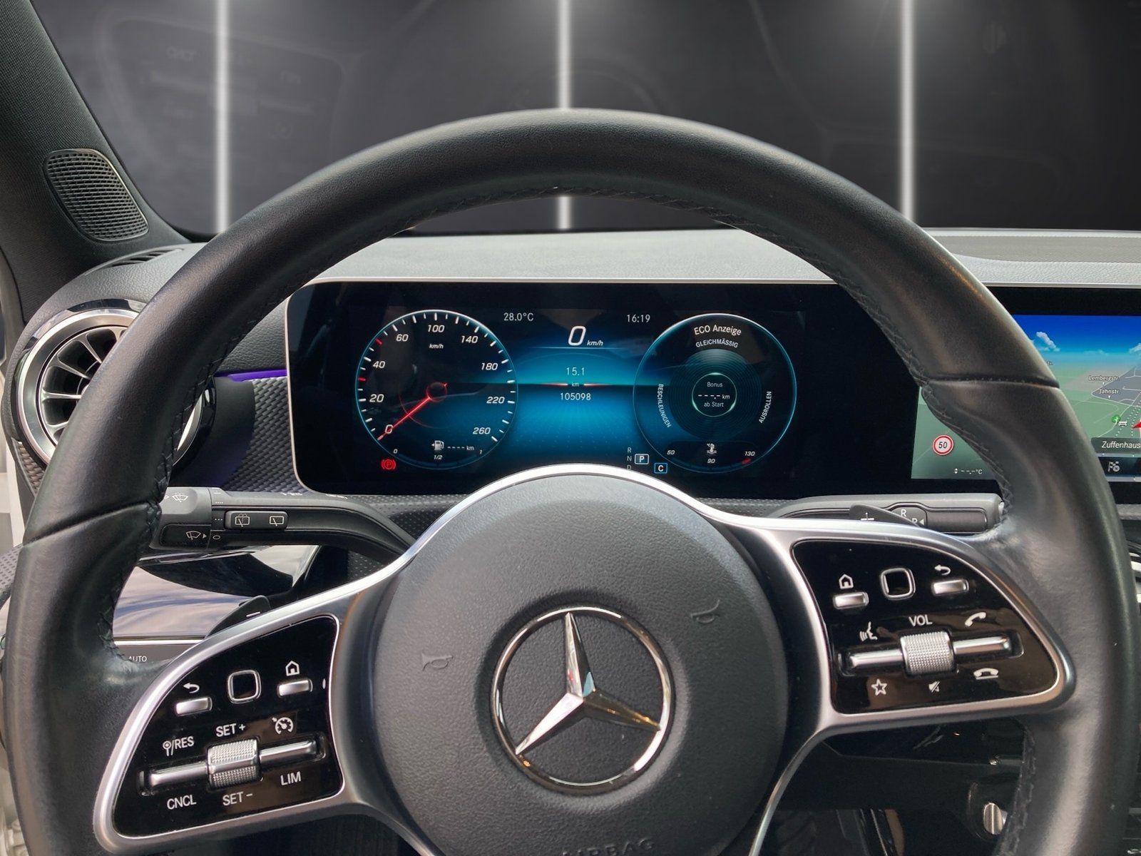 Fahrzeugabbildung Mercedes-Benz A 200 Edition 19 Progressive*LED*MBUX-High*Kamer