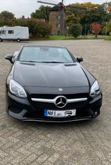 Mercedes-Benz SLC 200 -schwarz - schwarze Mercedes-Benz SLC 200