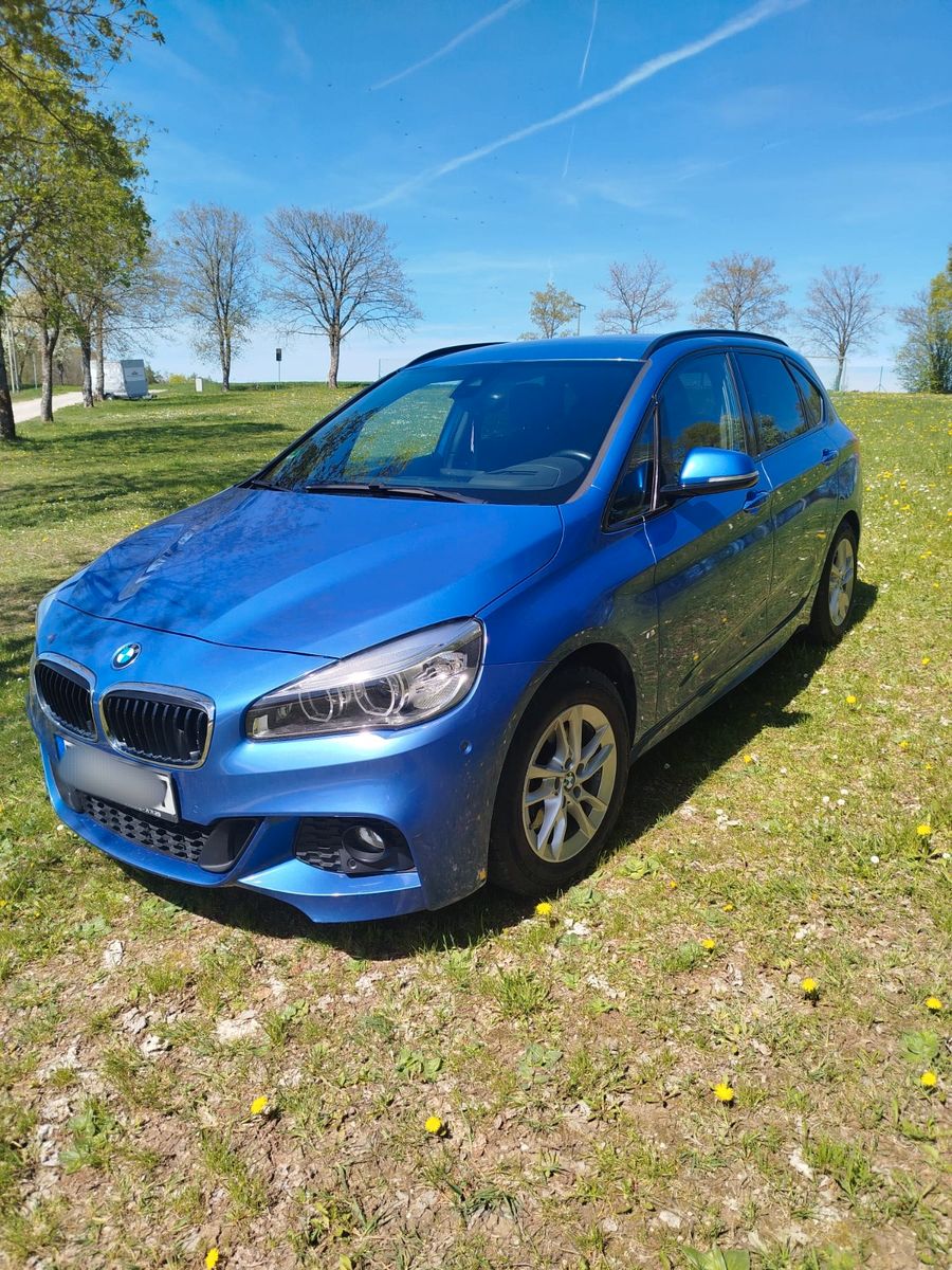 BMW 220 Active Tourer 220d xDrive Steptronic M S...