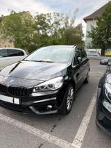BMW 220d Garant Turan 7 sitze - BMW 220 in Frankfurt (Main)