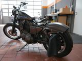 Harley-Davidson Sportster XLH 883 - HARLEY-DAVIDSON XLH
