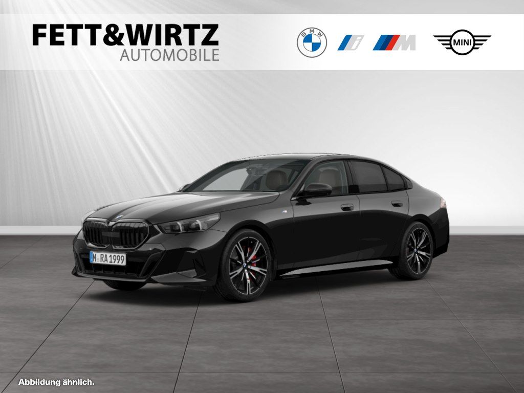 BMW 540d xDrive M Sport Pro|AHK|Panorama|B&W