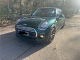MINI Mini Cooper5Tür Automatik - MINI Cooper mit Diesel-Antrieb: Automatik