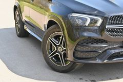 Fahrzeugabbildung Mercedes-Benz GLE 400 d 4Matic*AMG*360*PANO*MIETKAUF