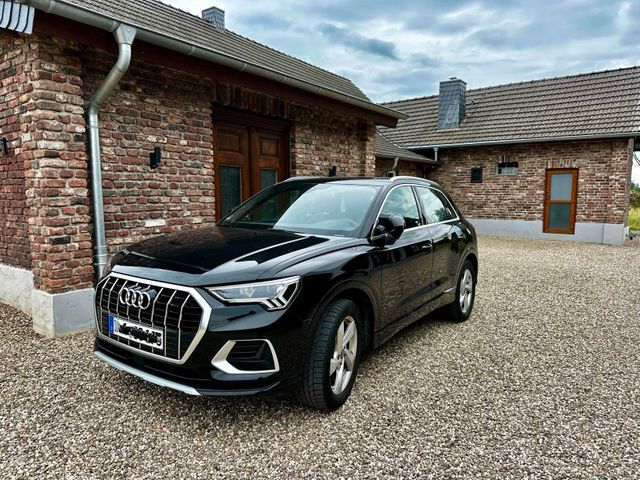 Audi Q3 Advanced 35 TFSI - top Zustand!