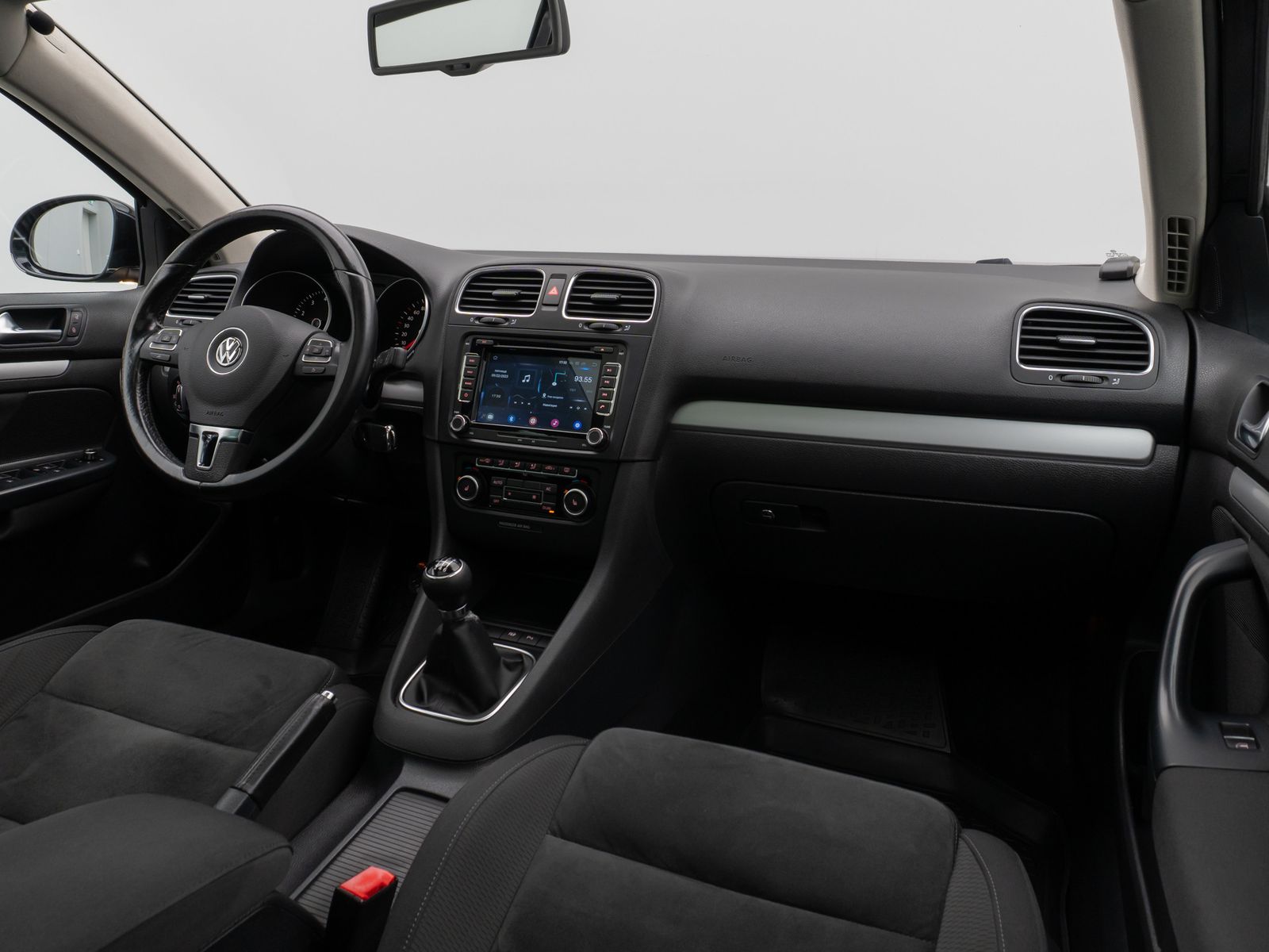 Fahrzeugabbildung Volkswagen Golf VI Variant Highline Kamera Panorama Bi-Xeno